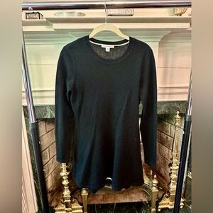 Women’s Isaac Mizrahi Live! Long length cashmere shirt. Size XXS.